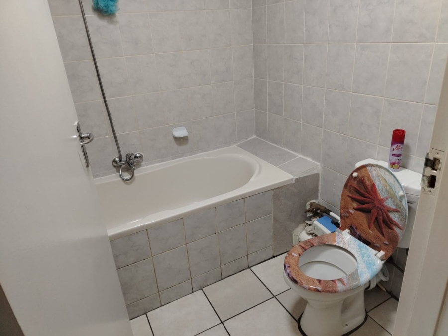 1 Bedroom Property for Sale in Parow Western Cape